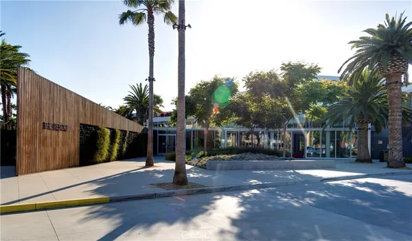 $860,000 | 13075 Pacific Promenade, Unit 115, Playa Vista, CA 90094