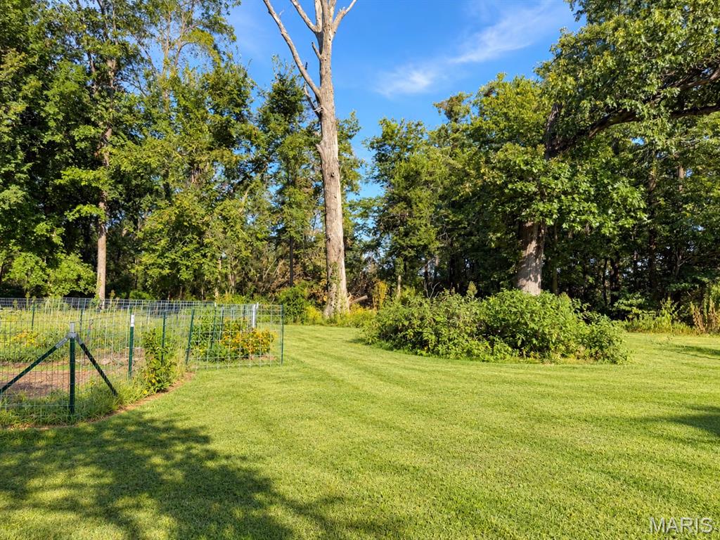 8309 Lebanon Road Troy, IL 62294 - Photo 14 of 17 Gallery Image 14