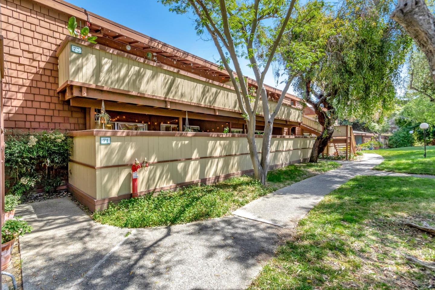 500 West Middlefield Road, Unit 71 Mountain View, CA 94043 - Photo 31 of 42 a view of a house with a yard
