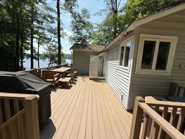$2,300 | 41 Northshore Road, Sunapee, NH 03782