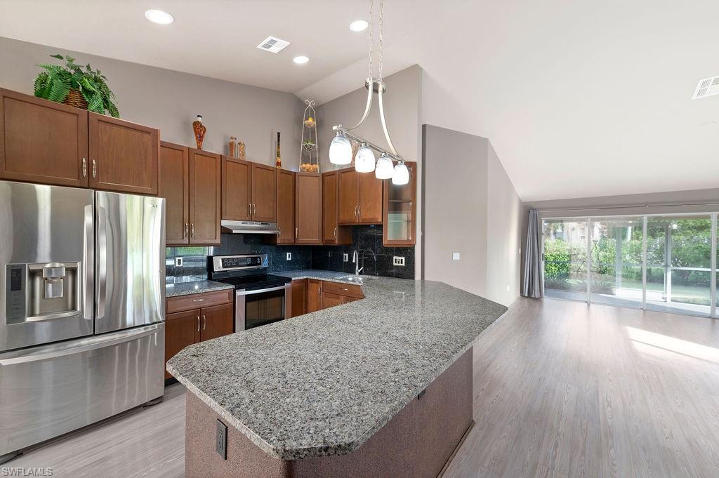 7500 Cameron Circle Fort Myers, FL 33912 - Photo 2 of 31