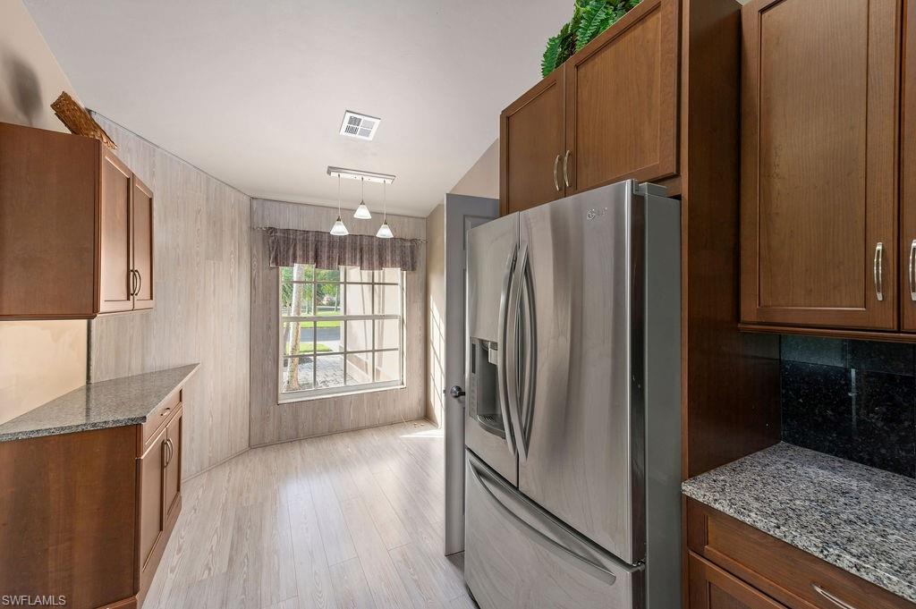 7500 Cameron Circle Fort Myers, FL 33912 - Photo 9 of 31