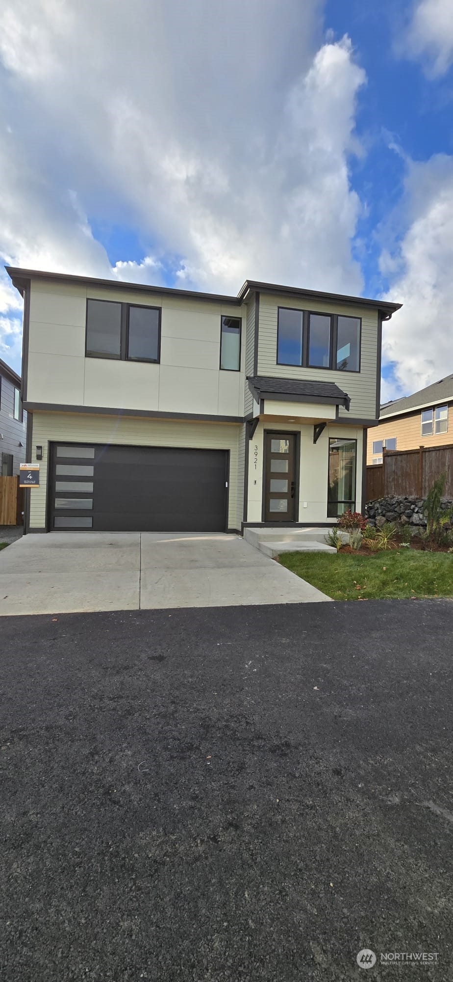 3921 179th Place Southeast Bothell, WA 98012 - Photo 1 of 1 Gallery Image 1