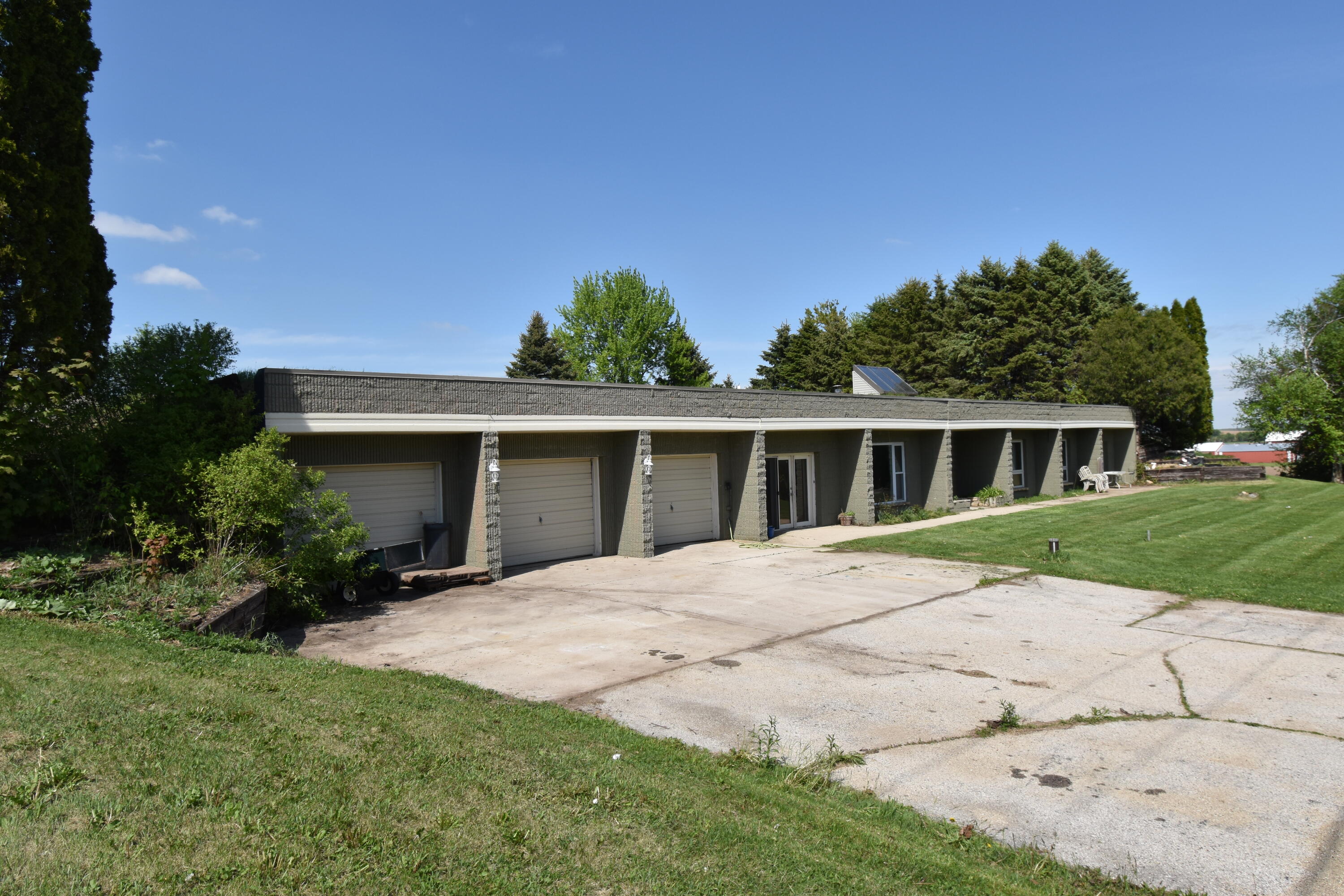 853 West Keil Road New Holstein, WI 53061 - Photo 21 of 26 DSC_0164