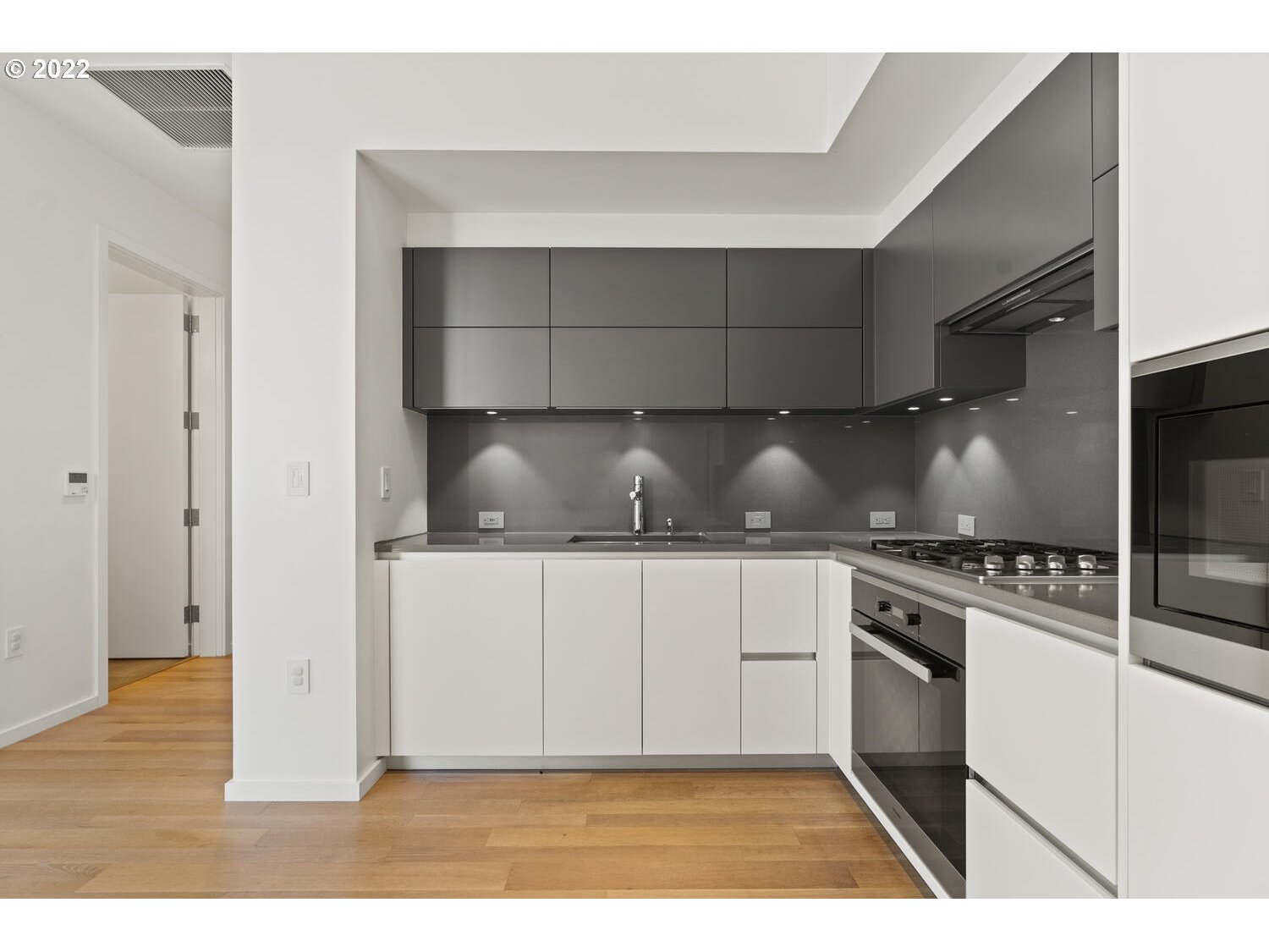 1075 Northwest Northrup Street, Unit 204 Portland, OR 97209 - Photo 11 of 32 Kitchen