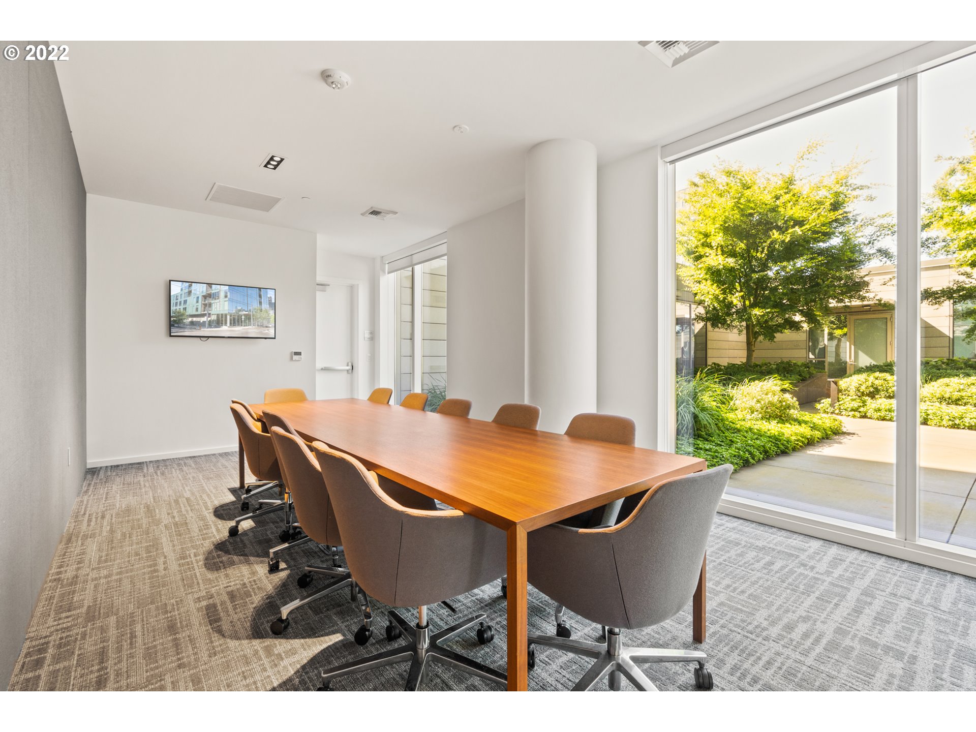 1075 Northwest Northrup Street, Unit 204 Portland, OR 97209 - Photo 23 of 32 Community Room
