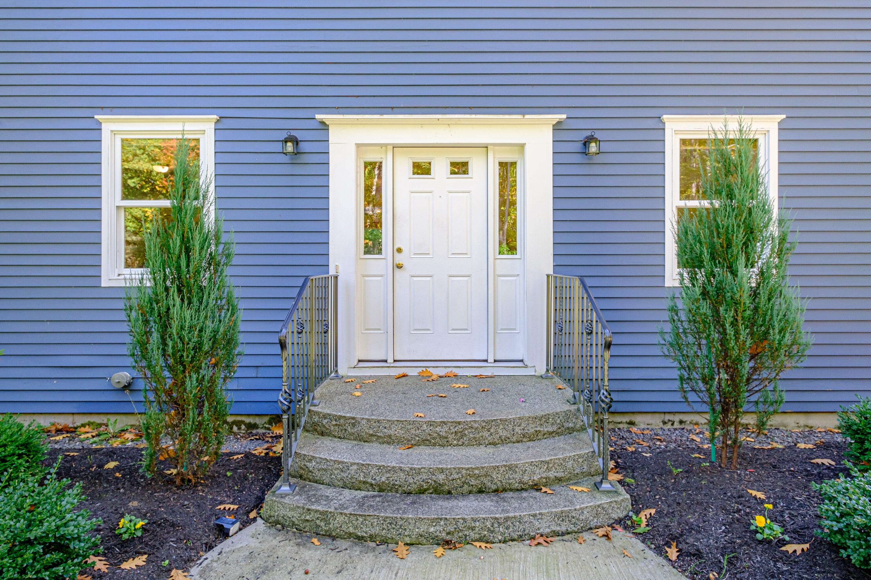 17 Fox Run Road Falmouth, ME 04105 - Photo 4 of 83 20241011gp-61015