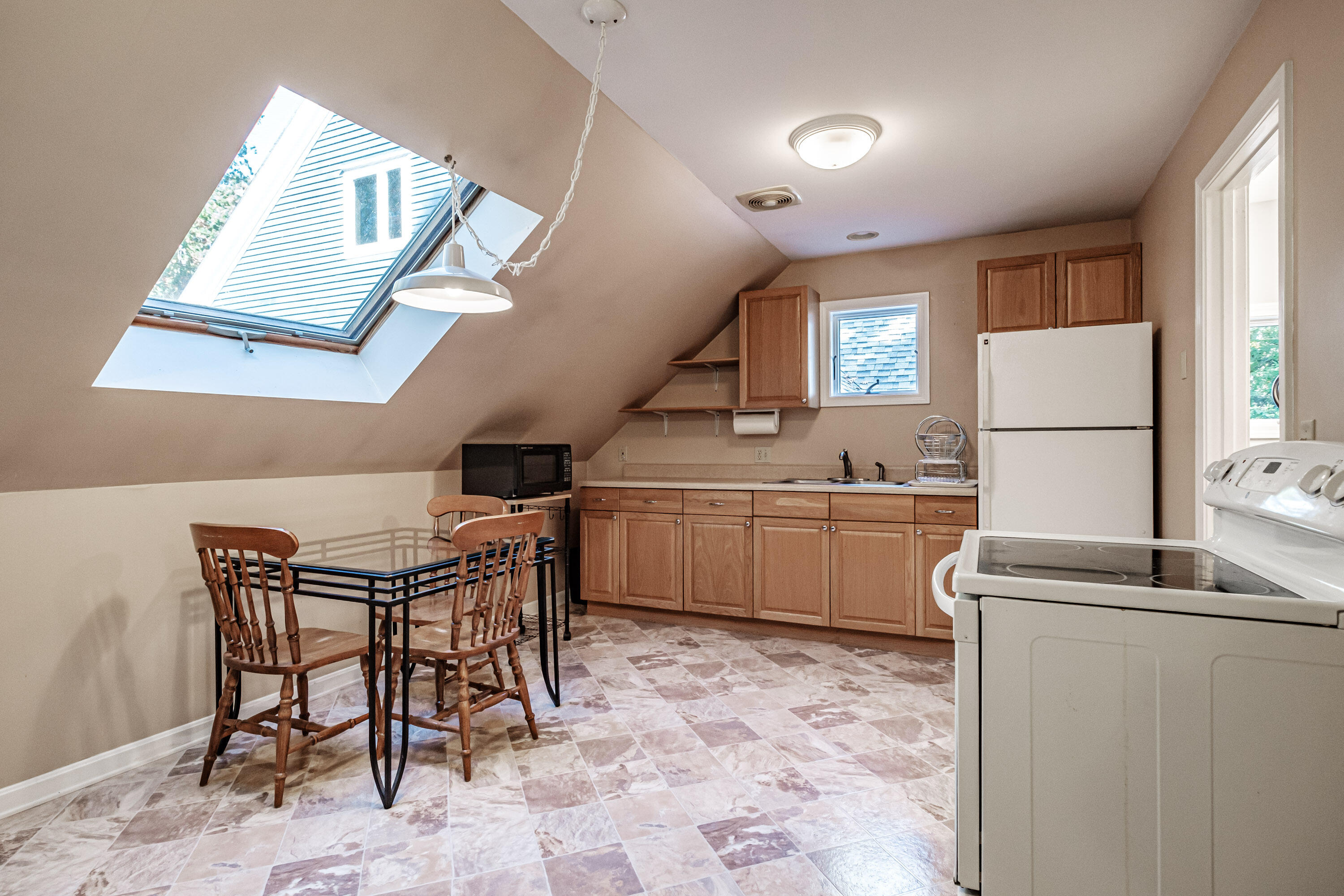 17 Fox Run Road Falmouth, ME 04105 - Photo 59 of 83 20241011gp-61110