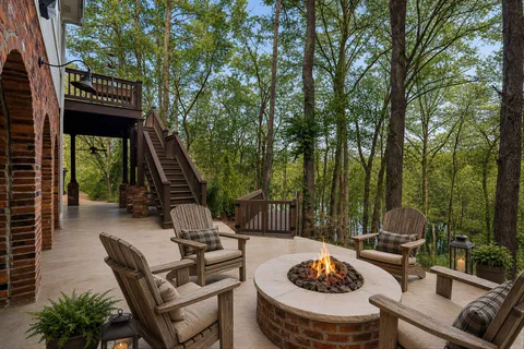 $2,999,000 | 324 East Kingston Springs Road, Kingston Springs, TN 37082