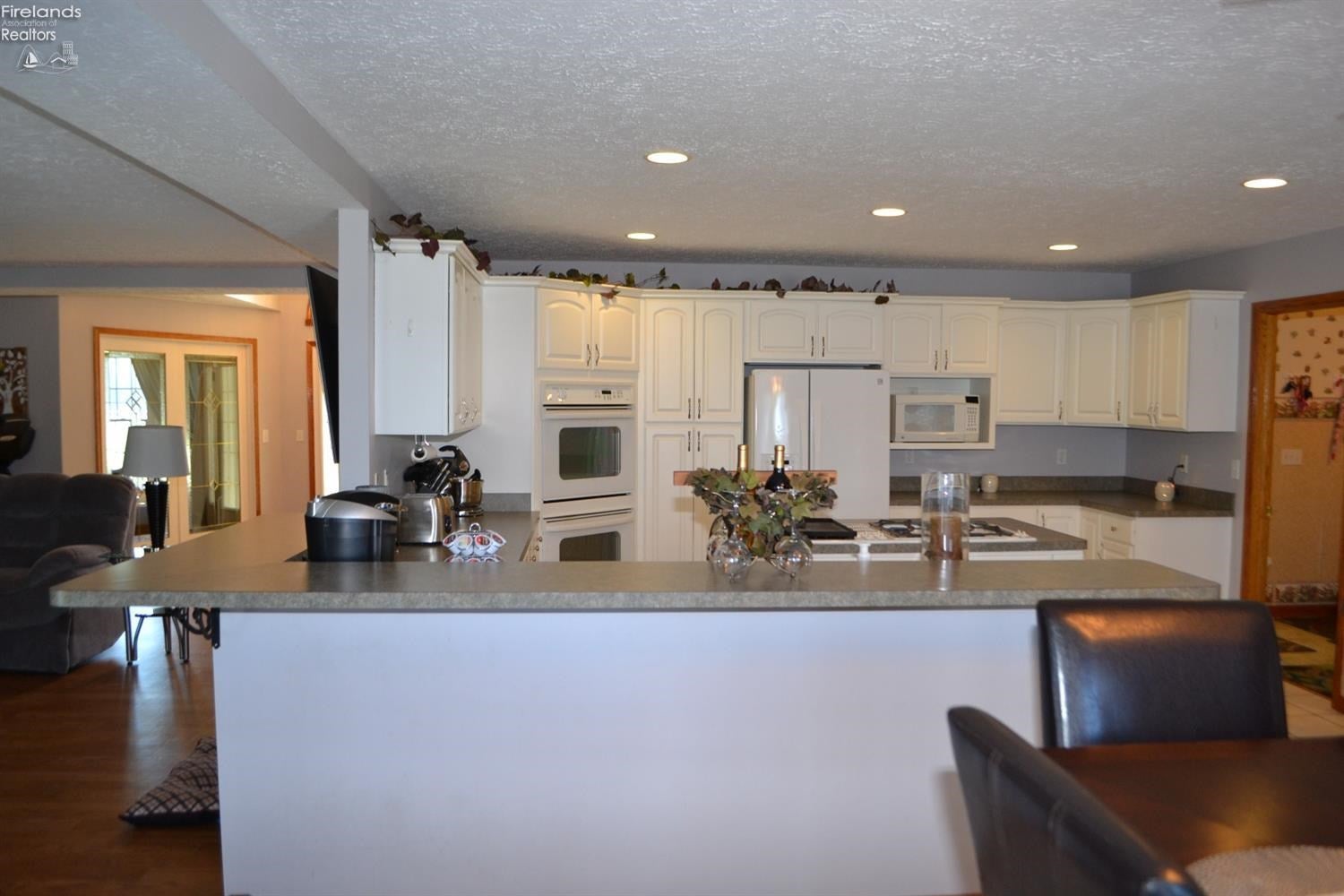 3401 Scheid Road Huron, OH 44839 - Photo 9 of 10 Gallery Image 9