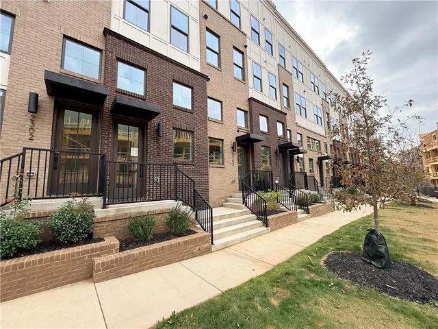 $2,900 | 201 New Street, Unit 2203, Decatur, GA 30030