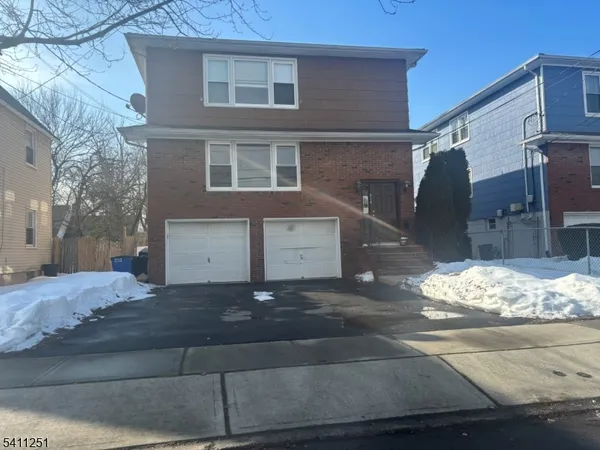 $2,600 | 216 North 11th Street, Kenilworth, NJ 07033