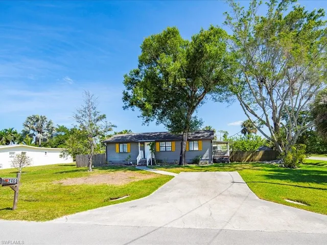 $599,000 | 2469 Florida Avenue, Naples, FL 34112