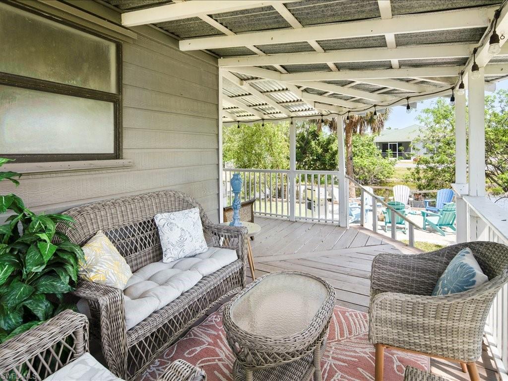 2469 Florida Avenue Naples, FL 34112 - Photo 30 of 31 View of wooden terrace