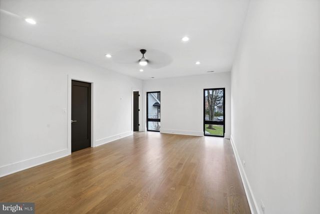 $3,300,000 | 7006 Hector Road, McLean, VA 22101