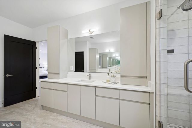 $3,300,000 | 7006 Hector Road, McLean, VA 22101