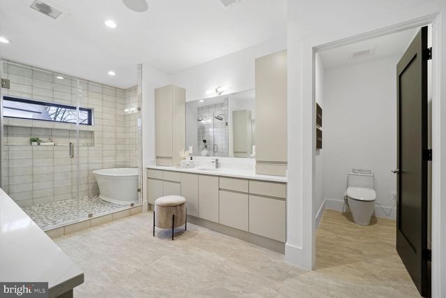 $3,300,000 | 7006 Hector Road, McLean, VA 22101