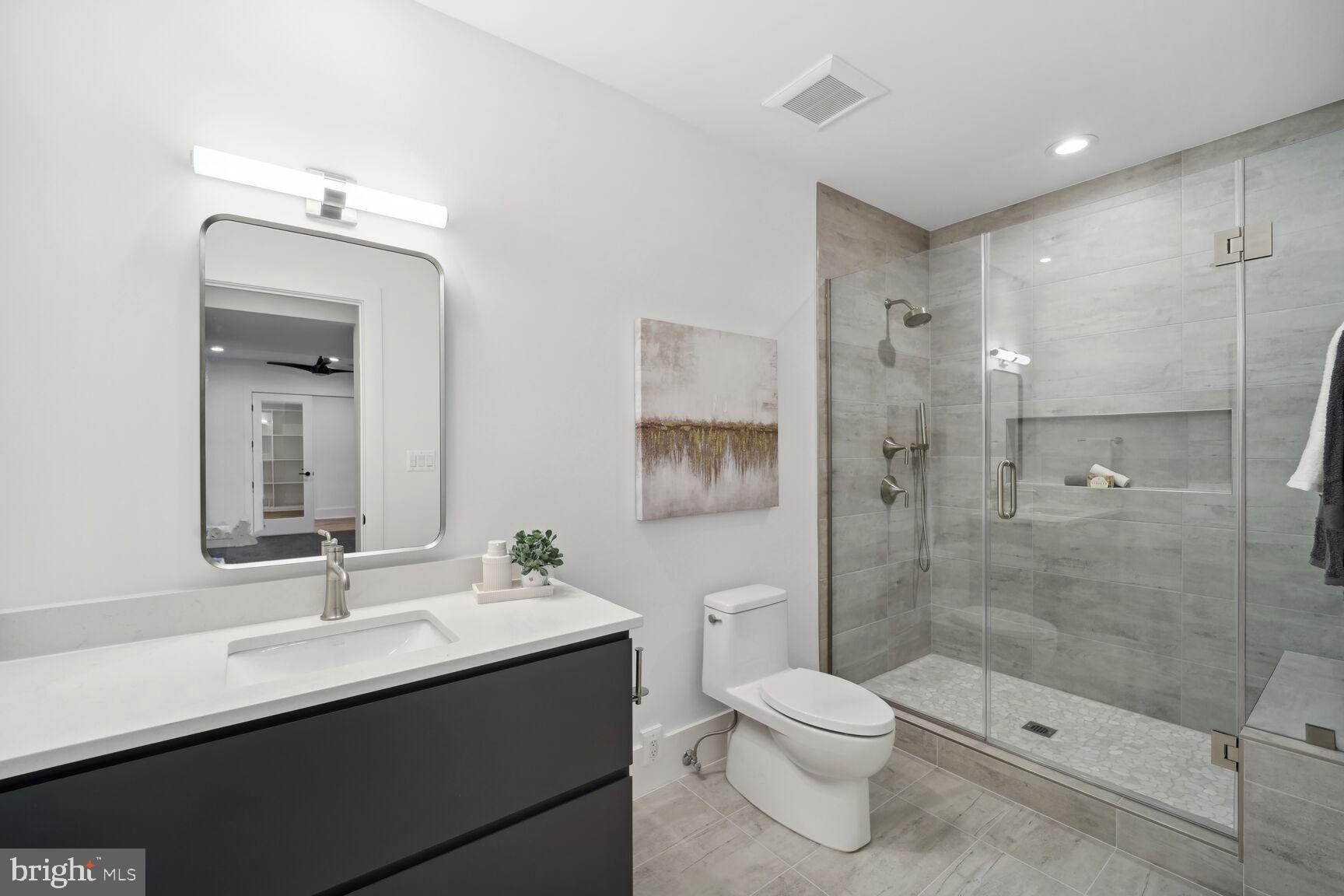 7006 Hector Road McLean, VA 22101 - Photo 50 of 50 Full Bath in the exercise room