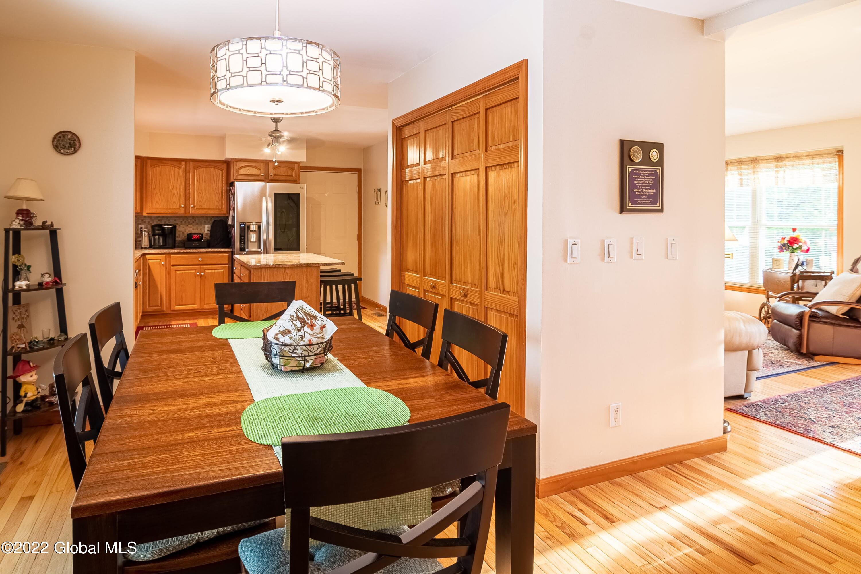 70 Bellview Road Troy, NY 12180 - Photo 21 of 46 70 Bellview Rd-21