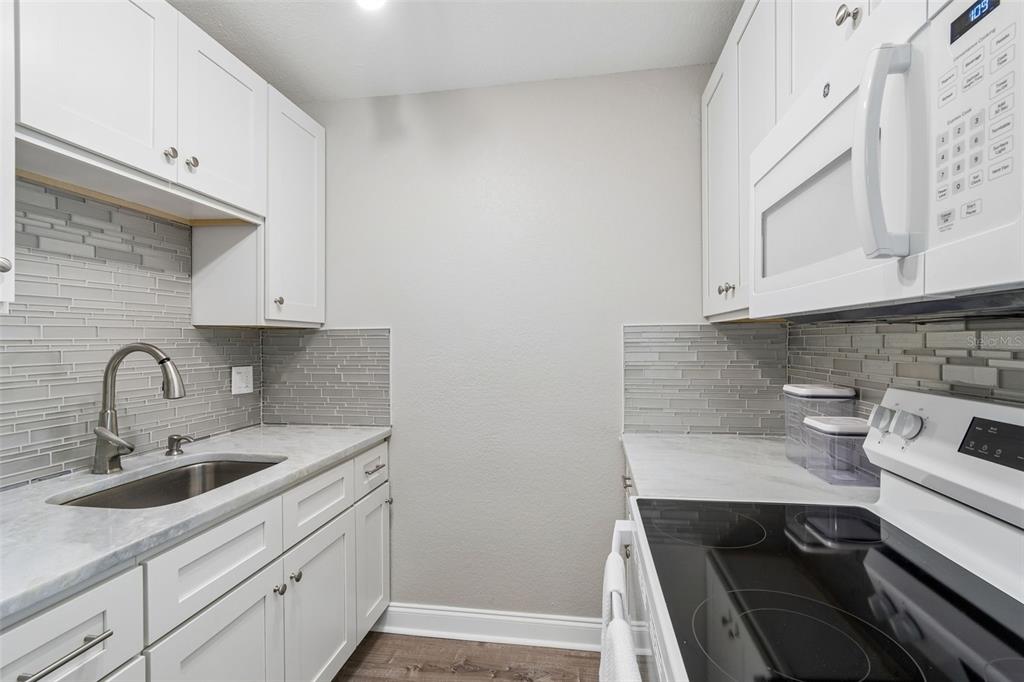 239 South McMullen Booth Road, Unit 37 Clearwater, FL 33759 - Photo 8 of 35
