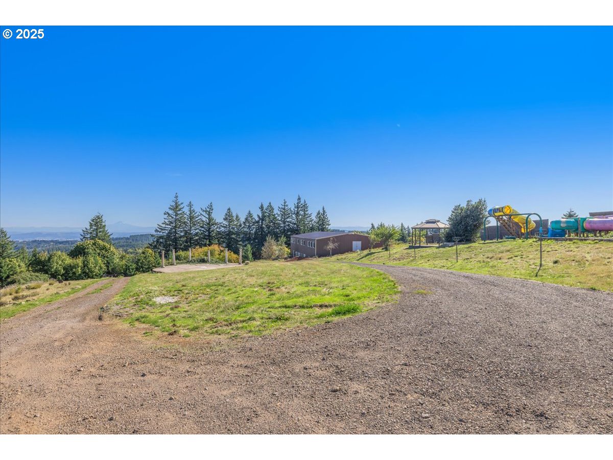 18925 Northeast Jaquith Road Newberg, OR 97132 - Photo 24 of 27 a view of a field with ocean view
