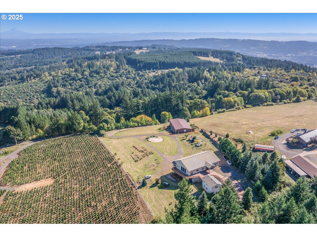 18925 Northeast Jaquith Road Newberg, OR 97132 - Photo 3 of 27 a view of a house with a yard