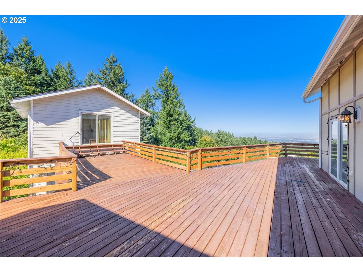 18925 Northeast Jaquith Road Newberg, OR 97132 - Photo 6 of 27 a view of outdoor space yard and deck