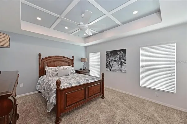 $2,400 | 4815 Woodbrook Drive, Sarasota, FL 34243