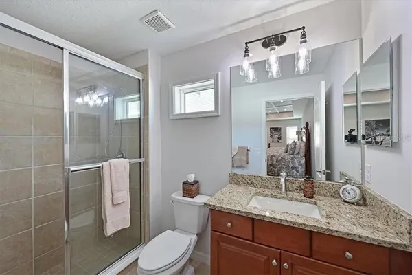 $2,400 | 4815 Woodbrook Drive, Sarasota, FL 34243