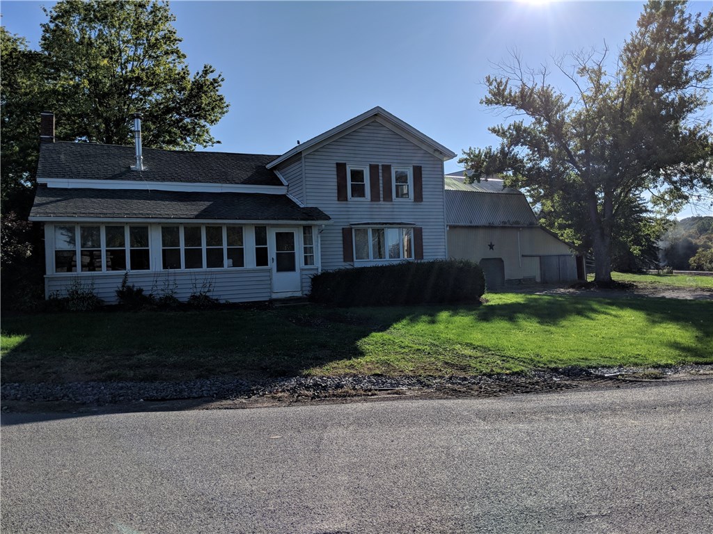 3 Thompson Station Road Phelps, NY 14489 - Photo 1 of 1