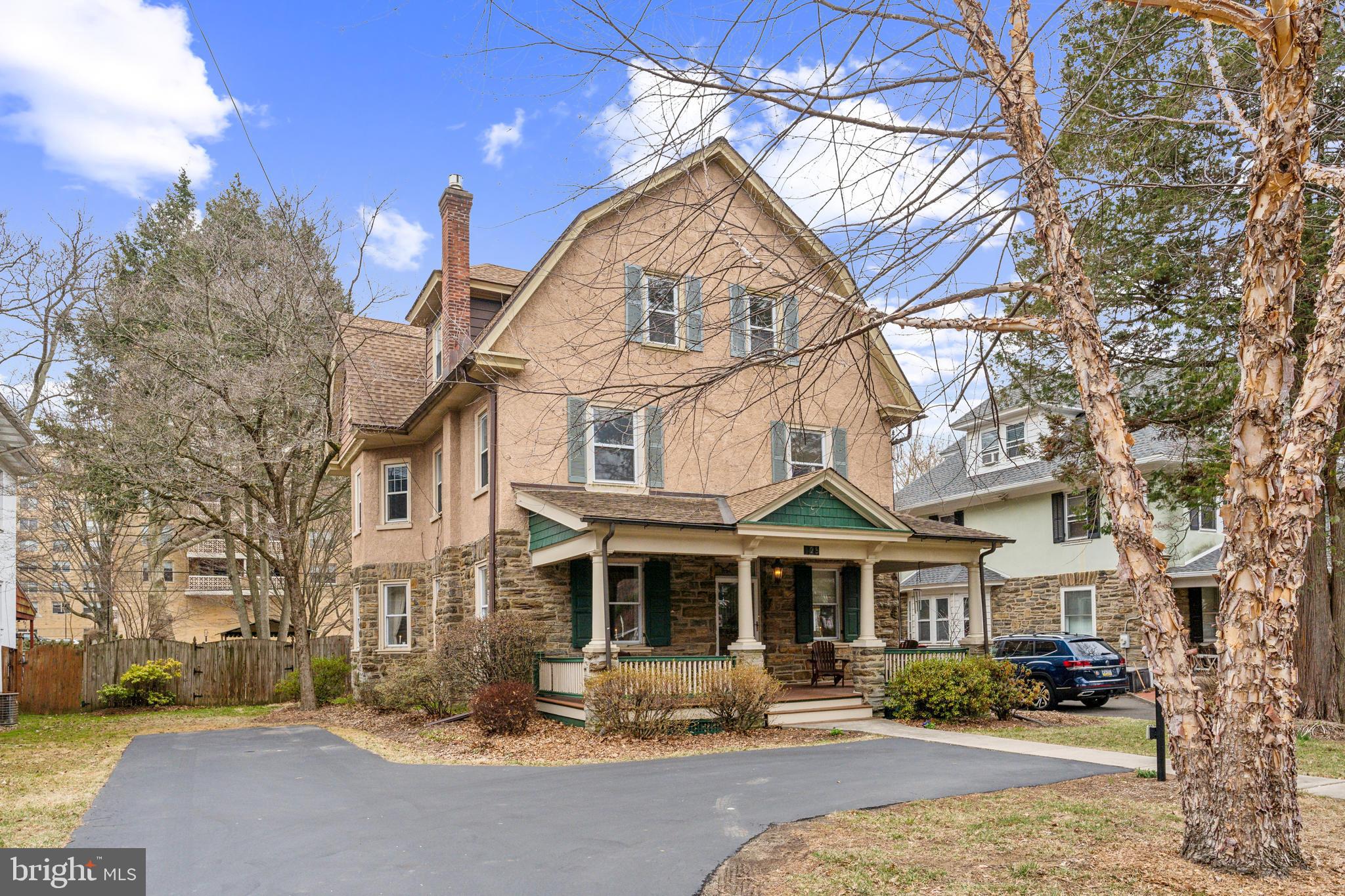 a front view of a building with street view