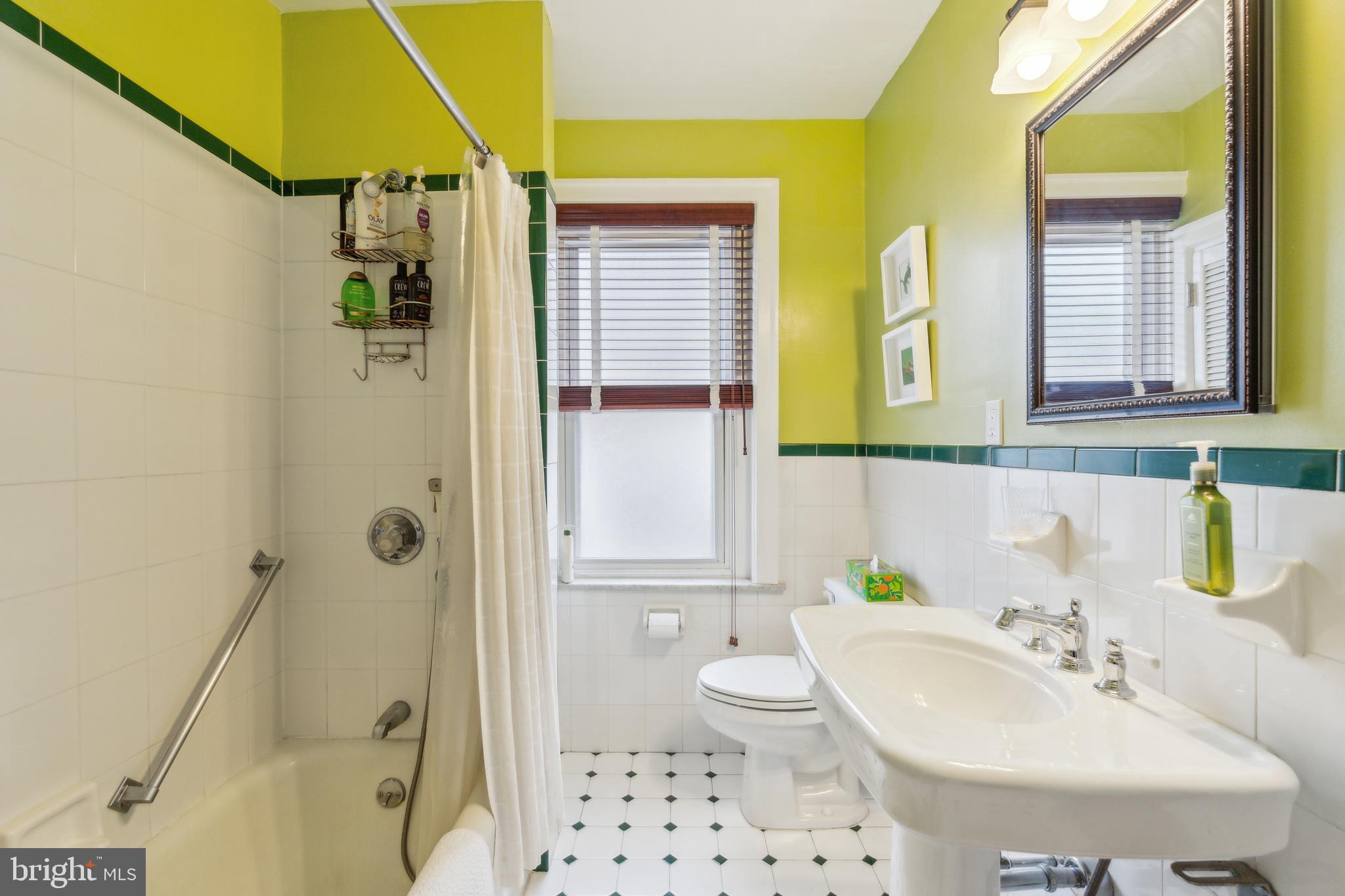 125 Township Line Road Jenkintown, PA 19046 - Photo 24 of 41 a bathroom with a sink toilet and shower