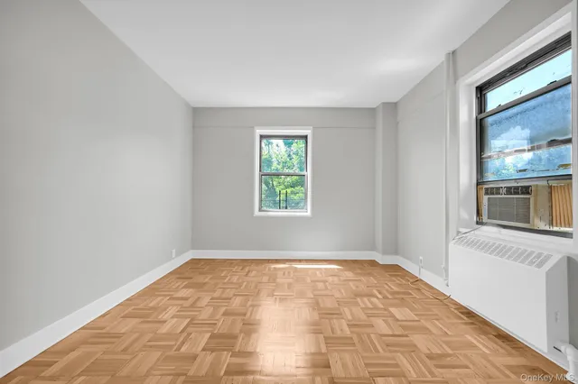 $235,500 | 9 Fordham Hill Ovl, Unit 3C | University Heights