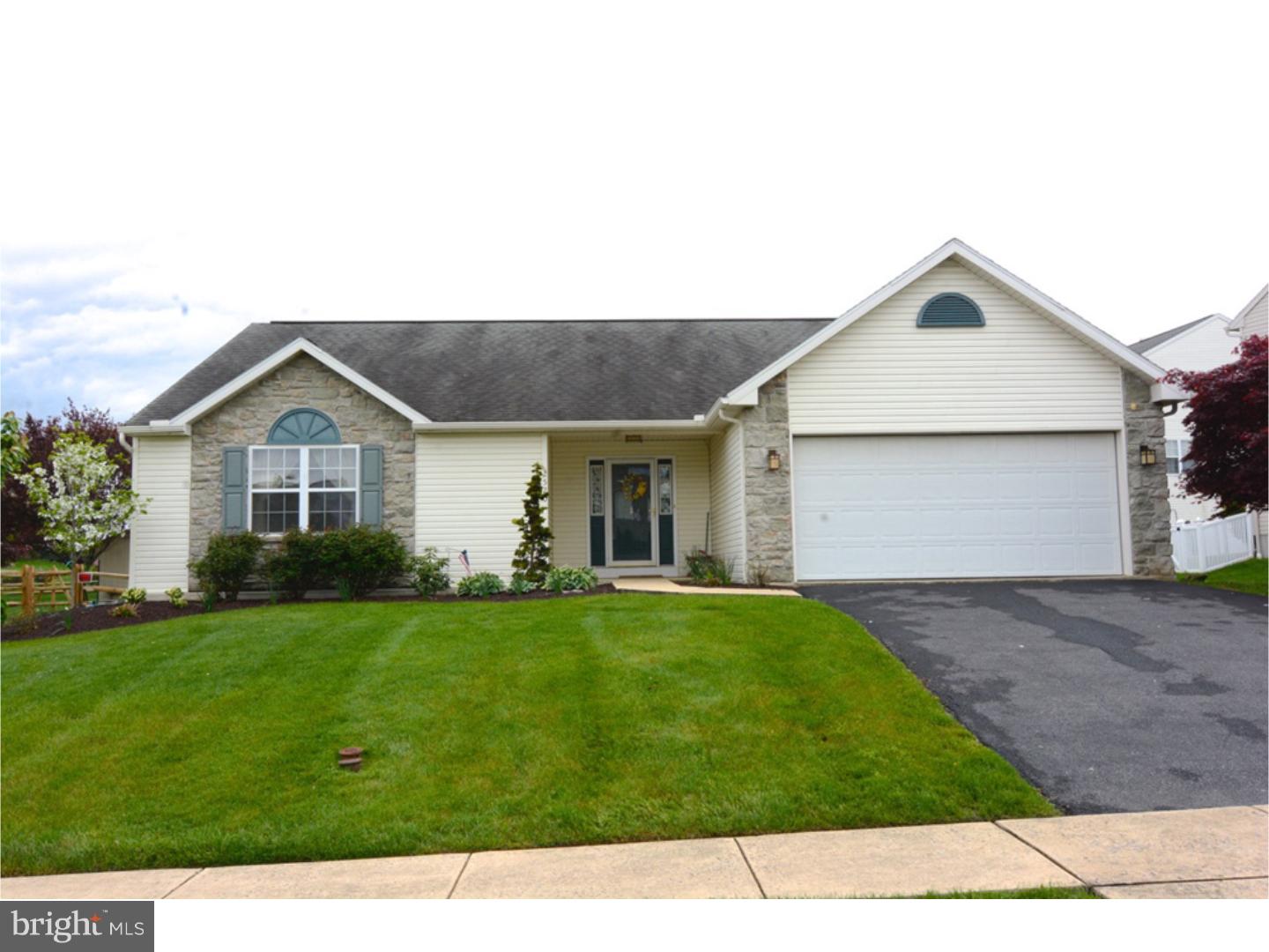 2520 Andrew Drive Sinking Spring, PA 19608 - Photo 2 of 15