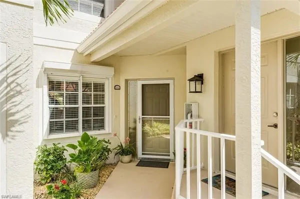 $2,600 | 7518 Silver Trumpet Lane, Unit Q102, Naples, FL 34109