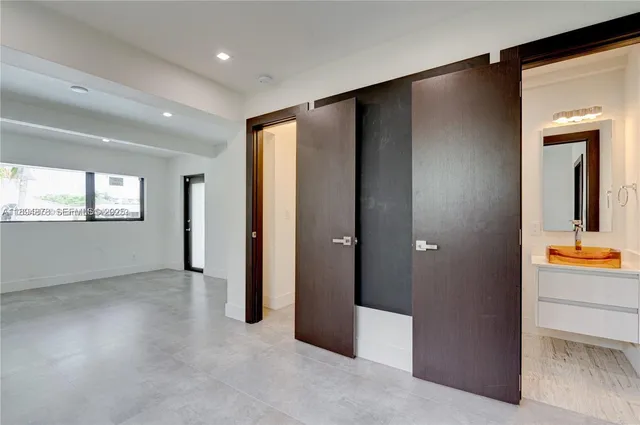 $16,000 | 2305 Magnolia Drive, Unit 2305, North Miami, FL 33181