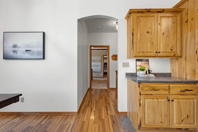 $724,900 | 8464 County Road South, Pulaski, WI 54162