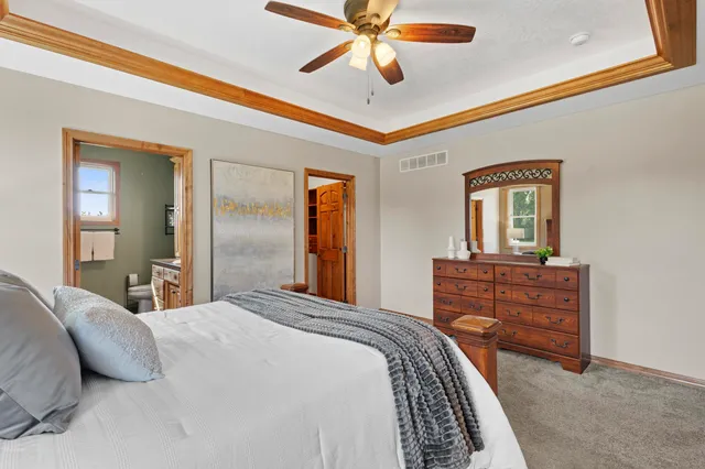 $724,900 | 8464 County Road South, Pulaski, WI 54162