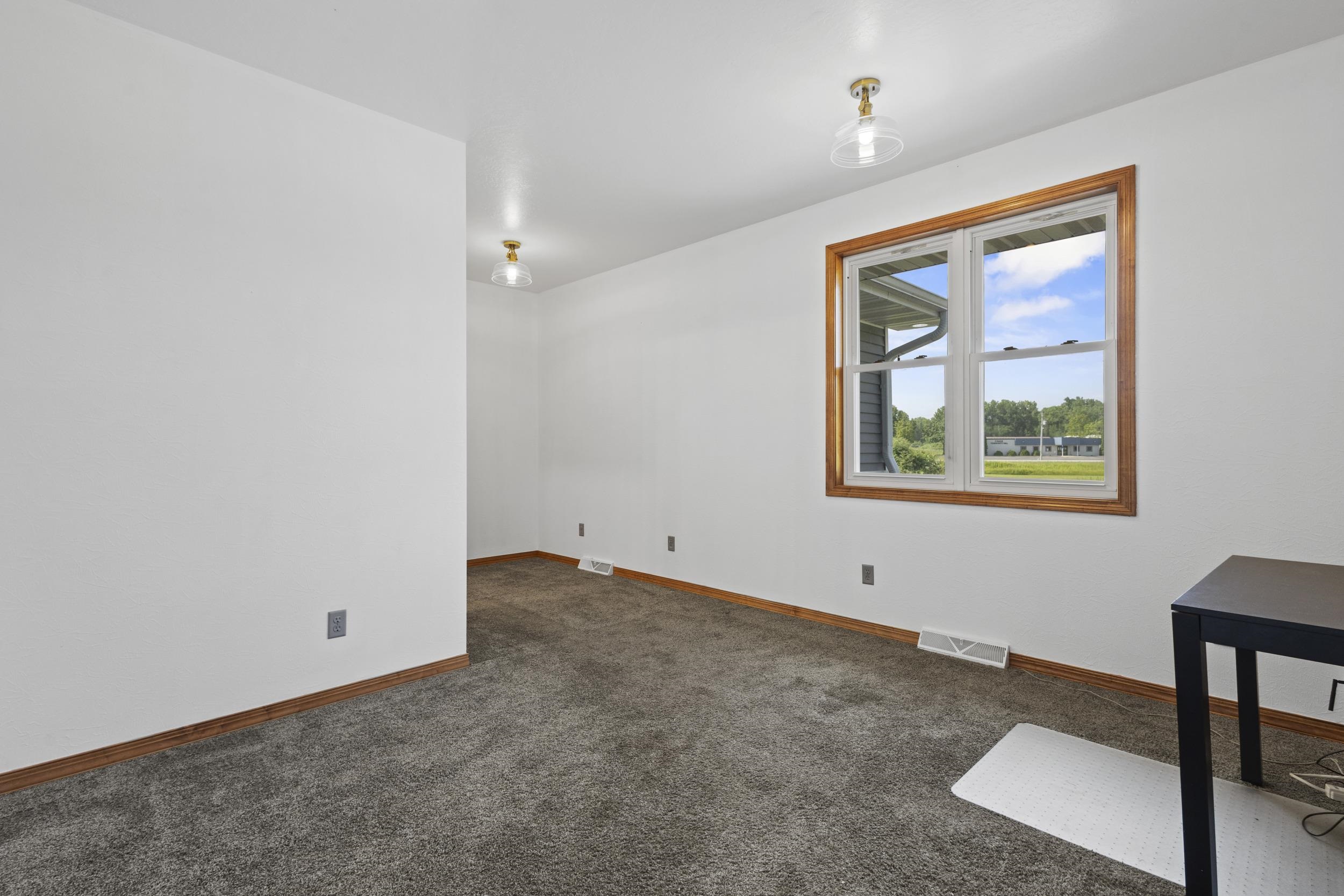8464 County Road South Pulaski, WI 54162 - Photo 43 of 83
