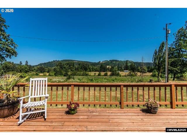 29249 Fairview Road Lebanon, OR 97355 - Photo 30 of 32 Gallery Image 30