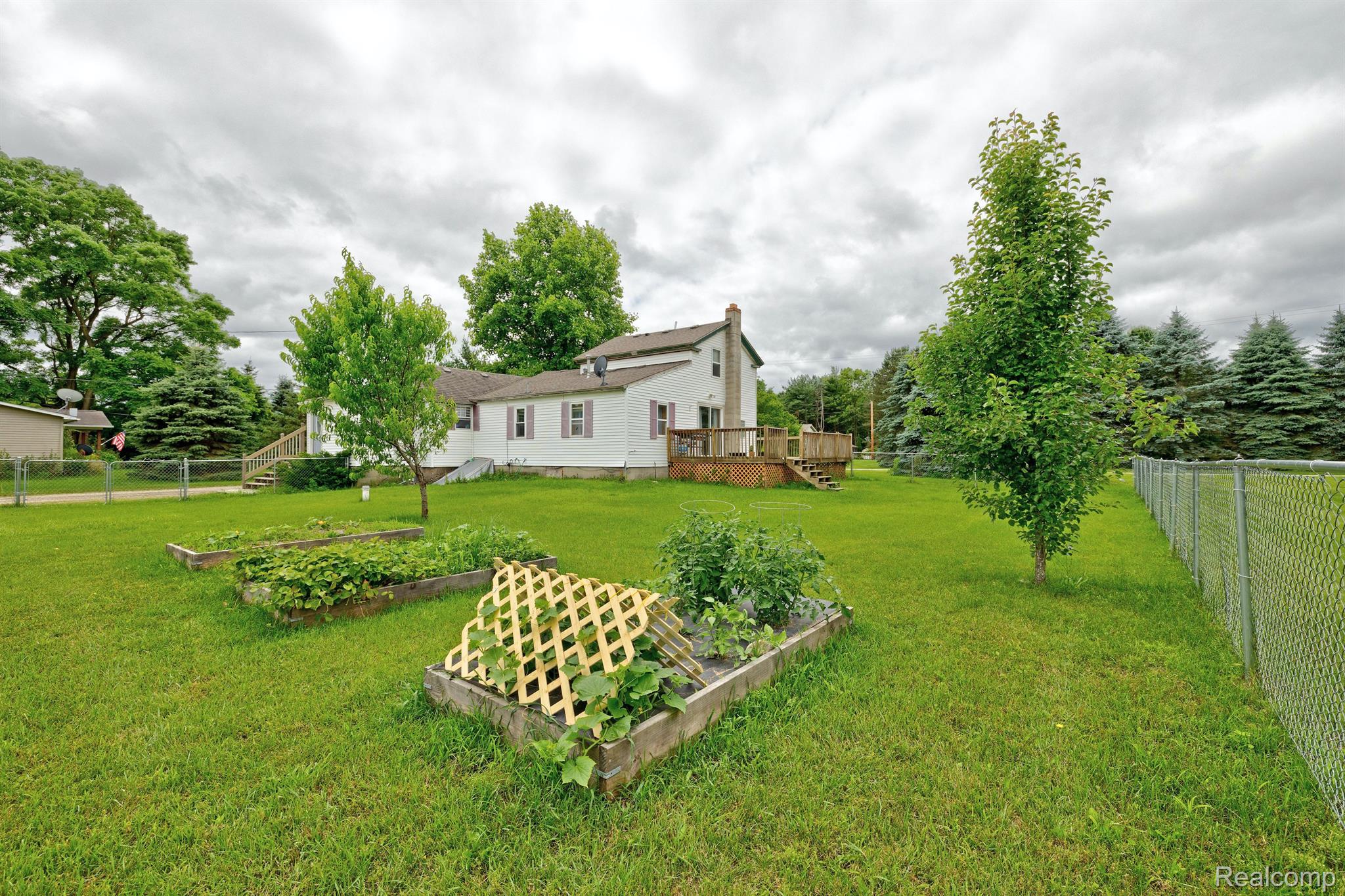 1793 Clark Road Lapeer, MI 48446 - Photo 35 of 38 Gallery Image 35