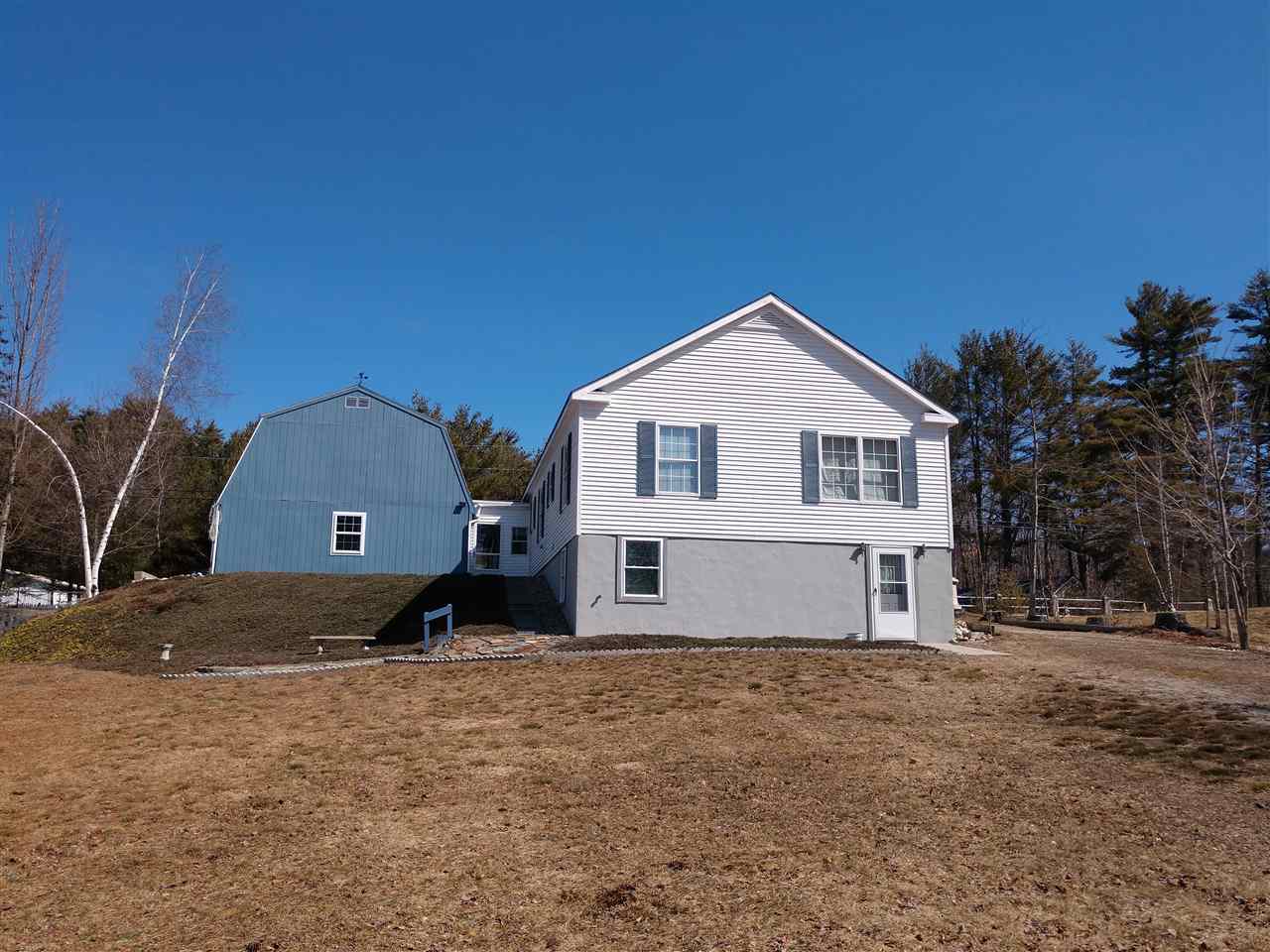 652 Acton Ridge Road Wakefield, NH 03830 - Photo 2 of 30