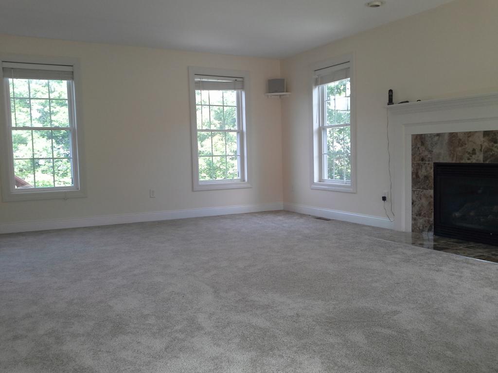 37 Collins Way Pelham, NH 03076 - Photo 14 of 34