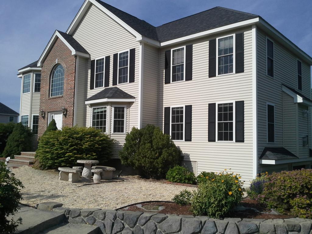 37 Collins Way Pelham, NH 03076 - Photo 4 of 34