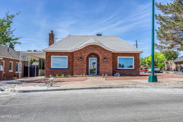 $563,000 | 715 East Robinson Avenue, El Paso, TX 79902