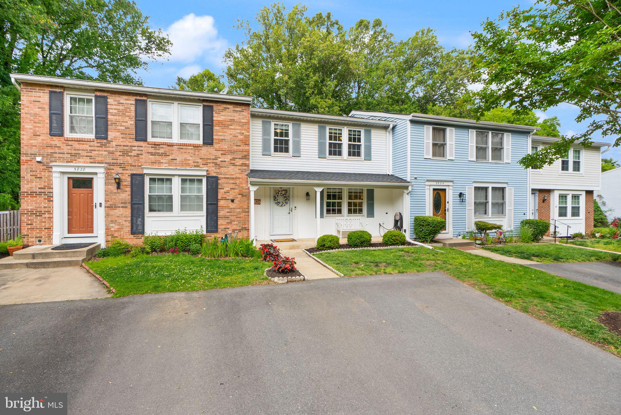 5826 Canvasback Road Burke, VA 22015 - Photo 3 of 60