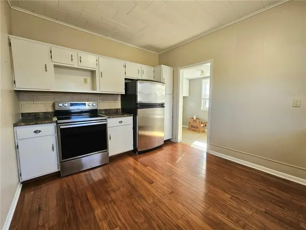 $73,500 | 207 East Antelope Street, Girard, KS 66743