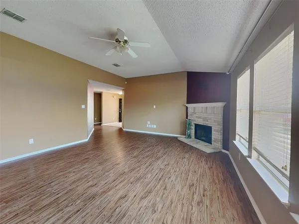 $2,195 | 4156 Justin Drive, Fort Worth, TX 76244