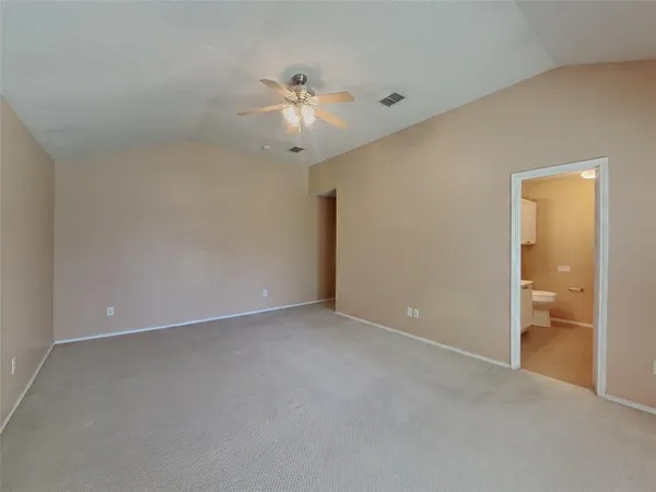 $2,195 | 4156 Justin Drive, Fort Worth, TX 76244