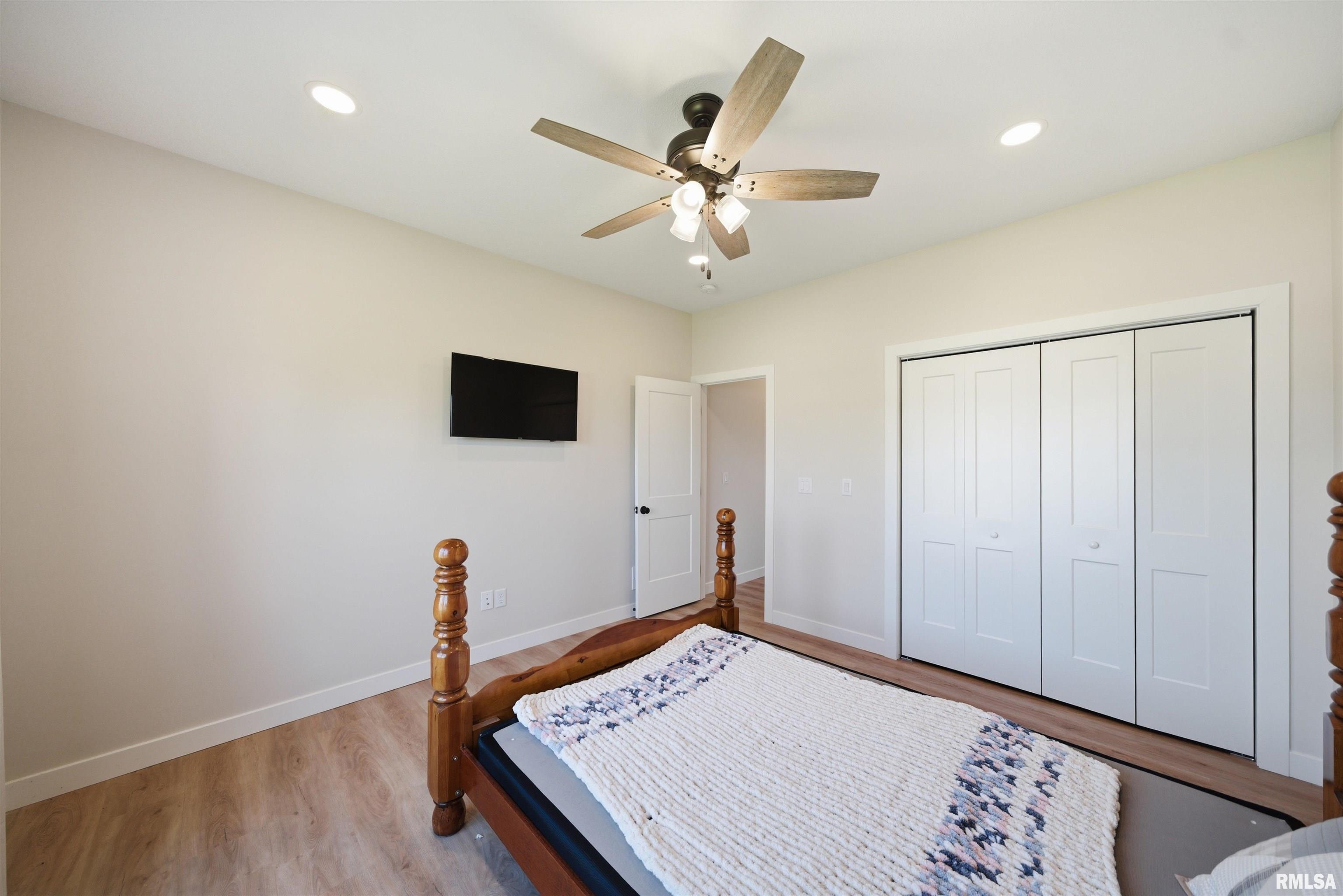 215 Cypress Point Washington, IL 61571 - Photo 33 of 39